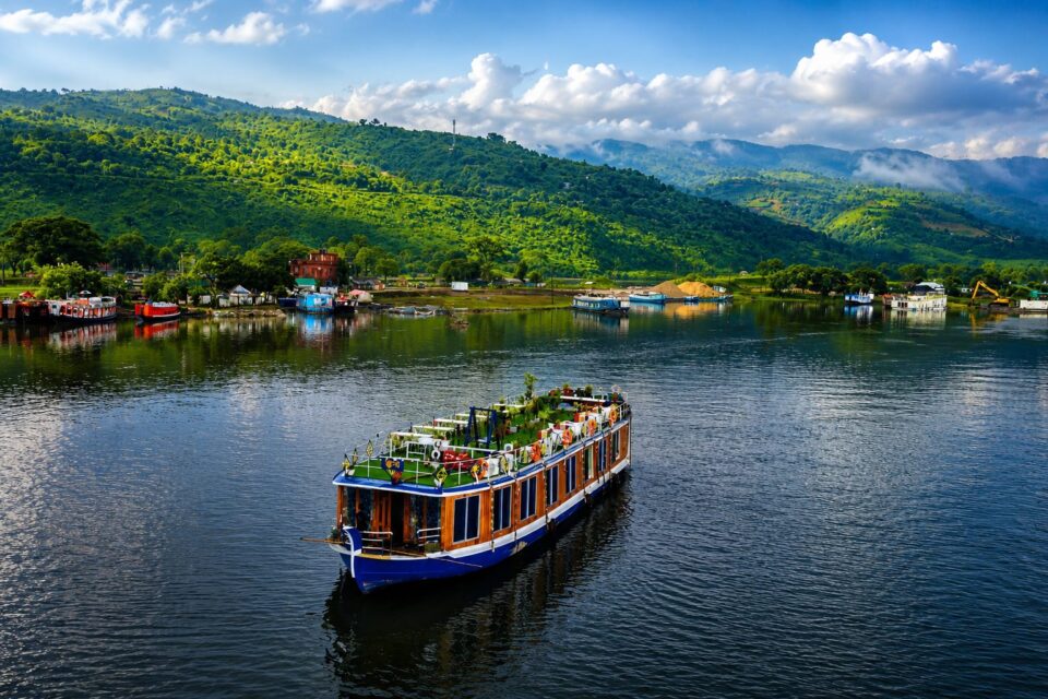 টাঙ্গুয়ার হাওর